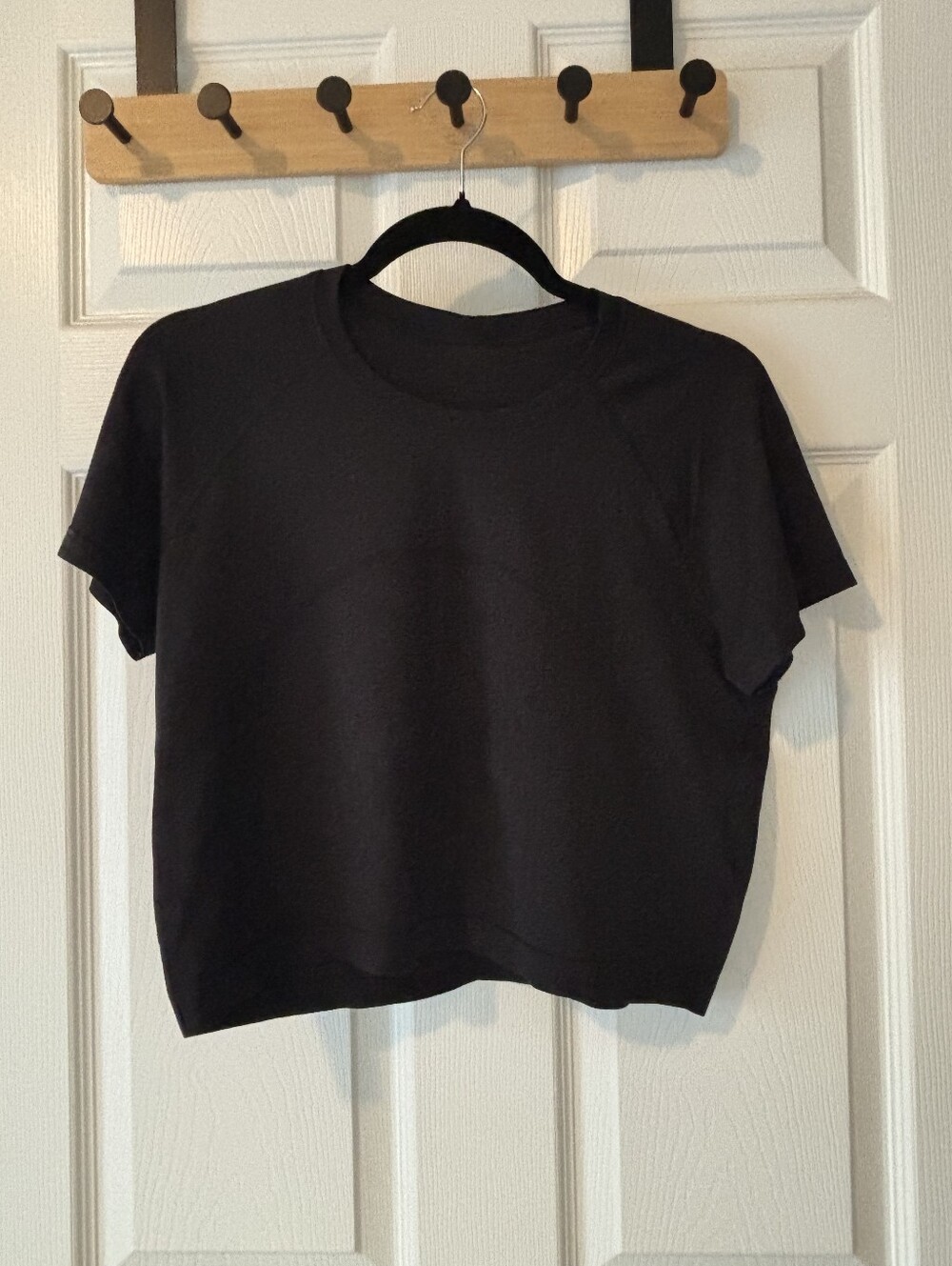 NWOT Lululemon Swiftly Cropped T-shirt Size 10 - Picture 2 of 3
